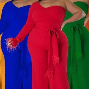 Plus size pantsuit with one sleeve